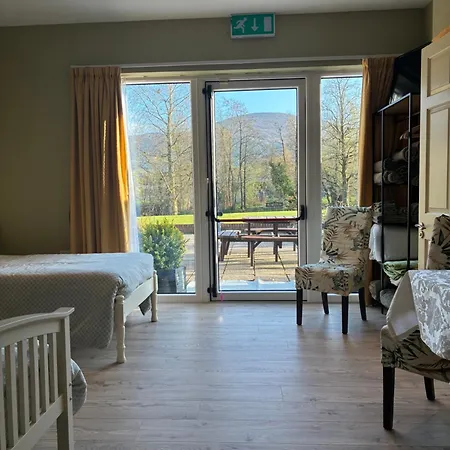 The Hermitage Riverside House Konukevi Clogheen