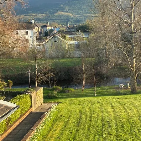 The Hermitage Riverside House 3* Clogheen